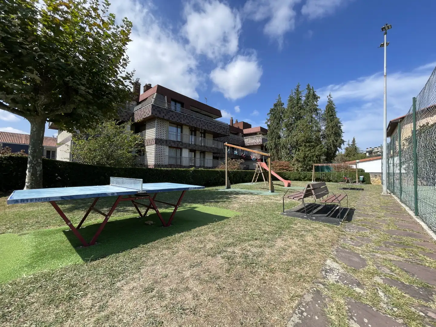 Wohnung zur Miete in Donostia-San Sebastián - Paseo de Heriz, 157, Aiete