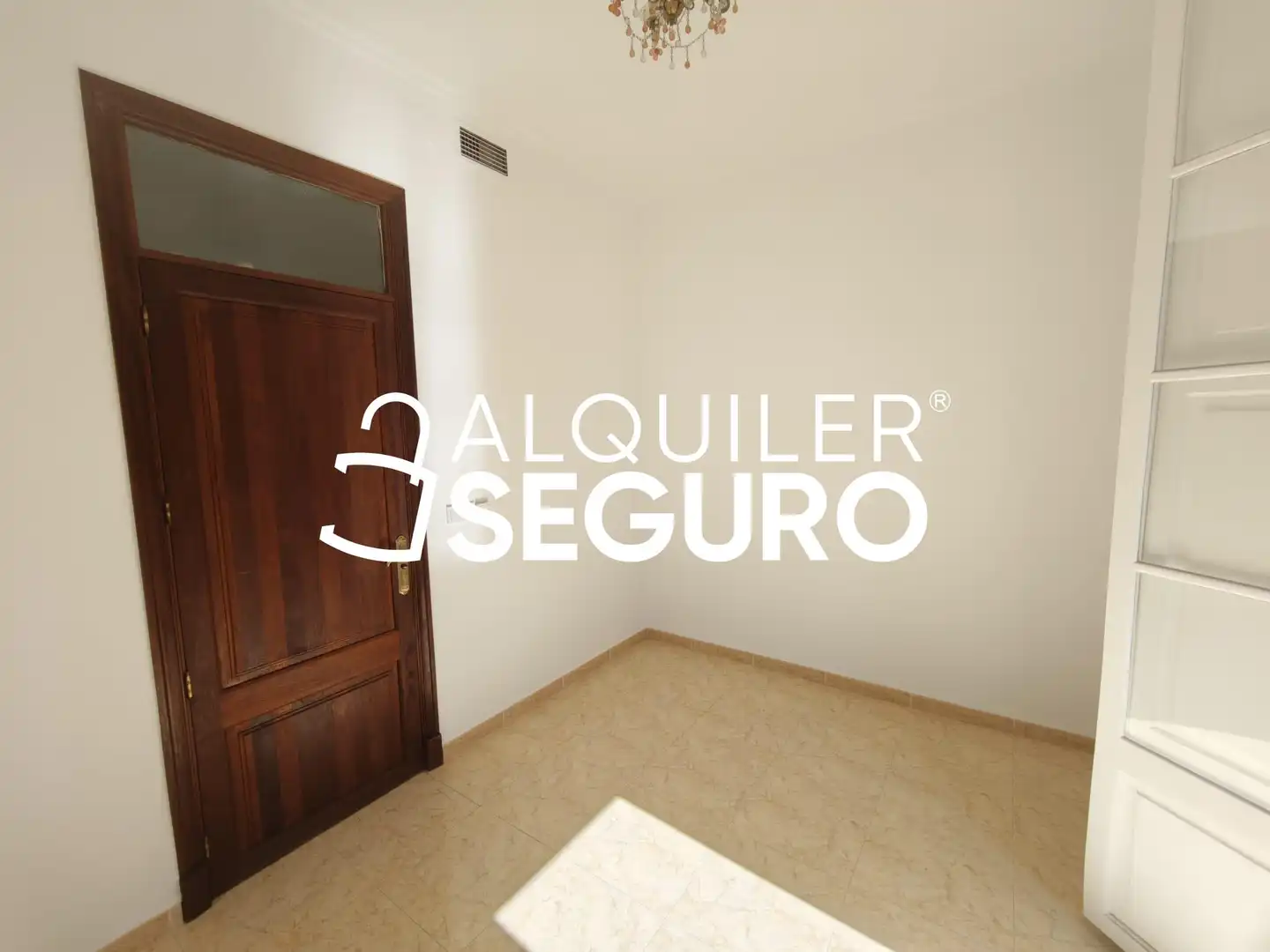 Piso con ascensor en alquiler en Ricard Ankerman, imagen 18