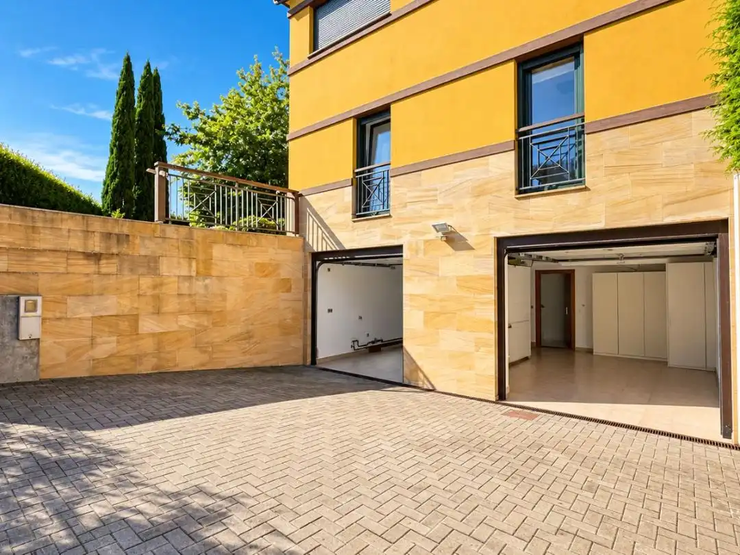 Exterior view of Houses for sale in Oruña