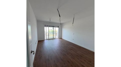 Foto 3 de Piso en venta en Poleares, Lucena