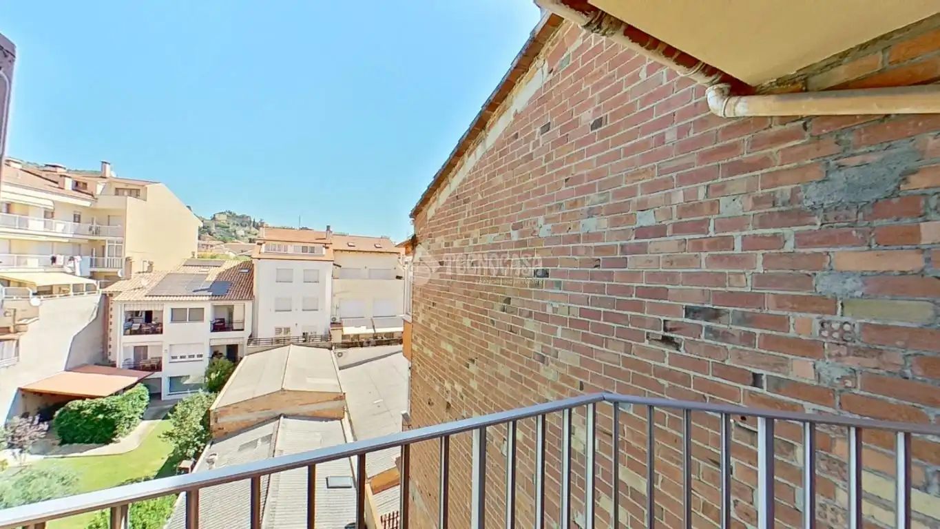 Terraza de Piso en venta en Berga con Balcón