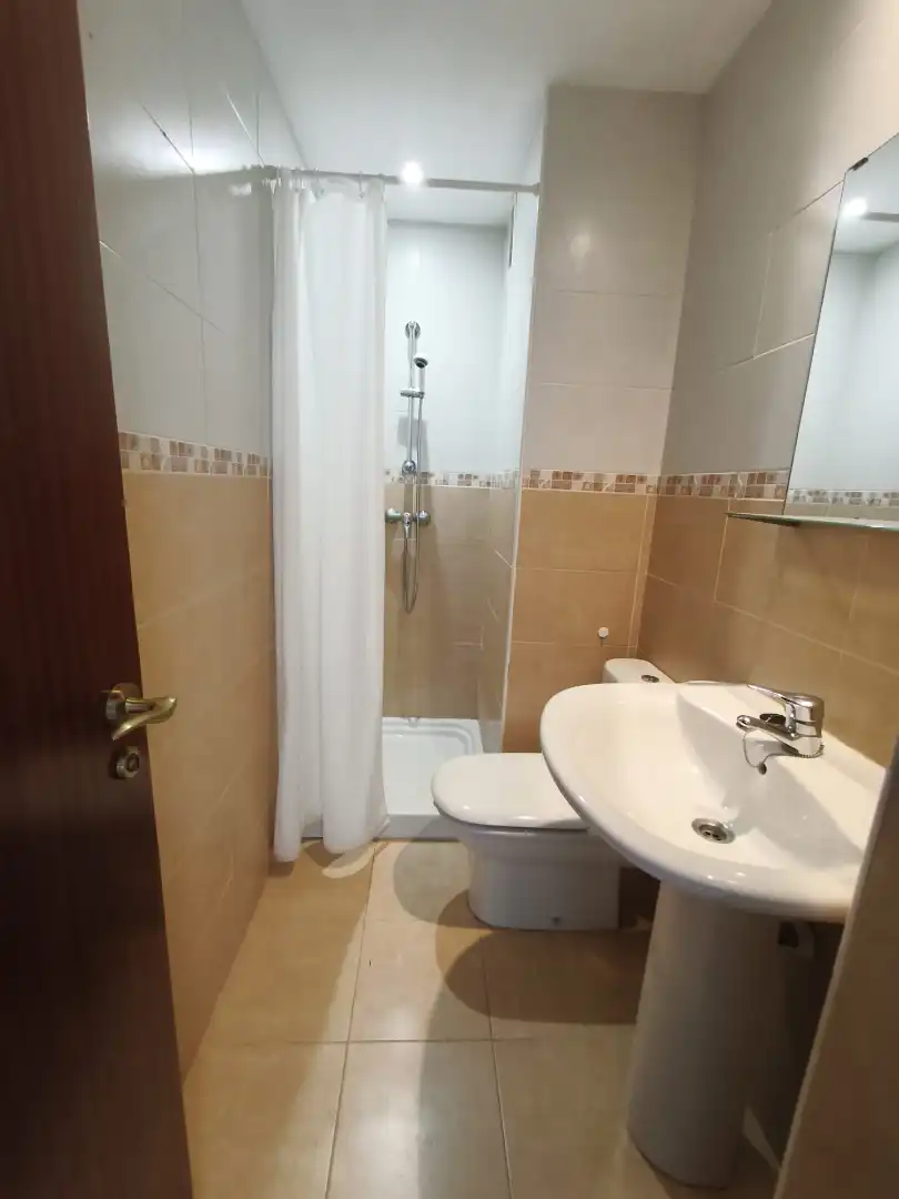 Bany de Pis en venda en Fuengirola amb Terrassa i Piscina comunitària