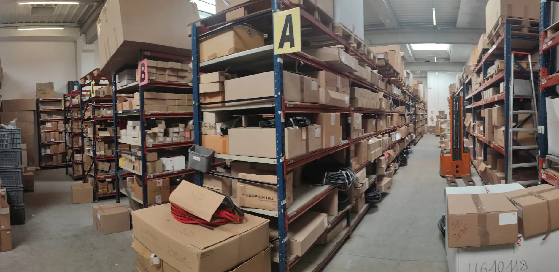 Fabrikhallen zur Miete in Carrer d'Eduard Maristany, 434, Port