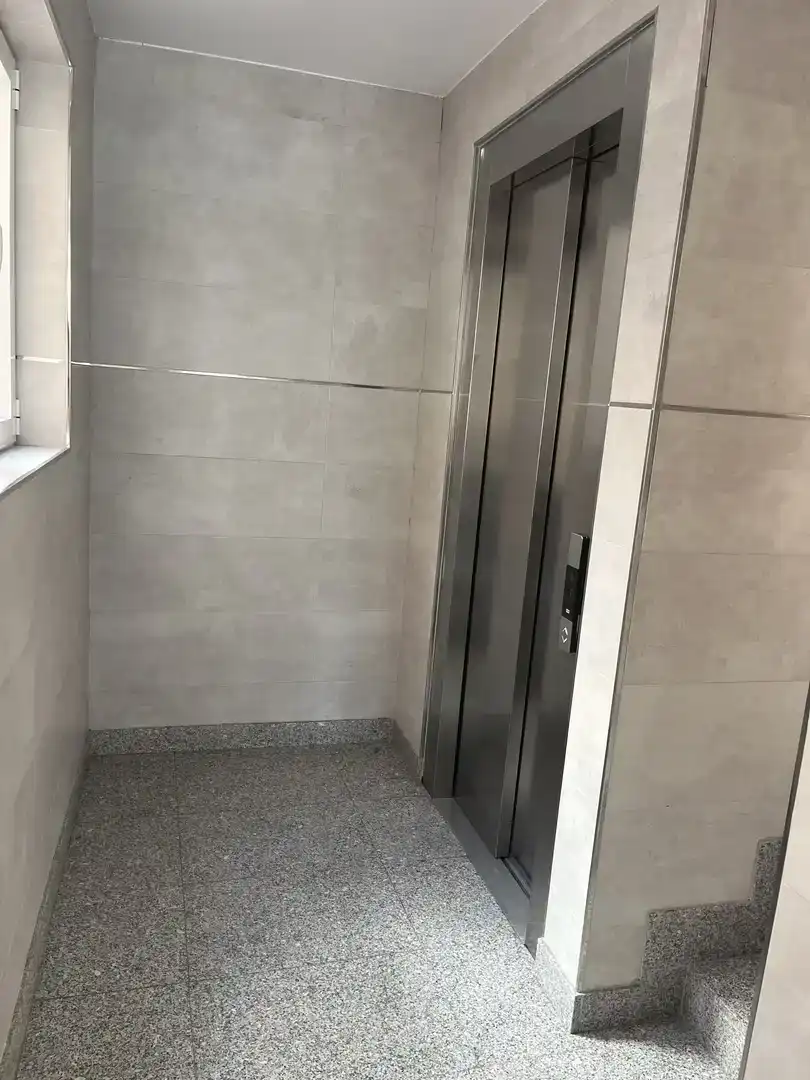 Bany de Pis en venda en Valladolid amb Parquet, Traster i Moblat
