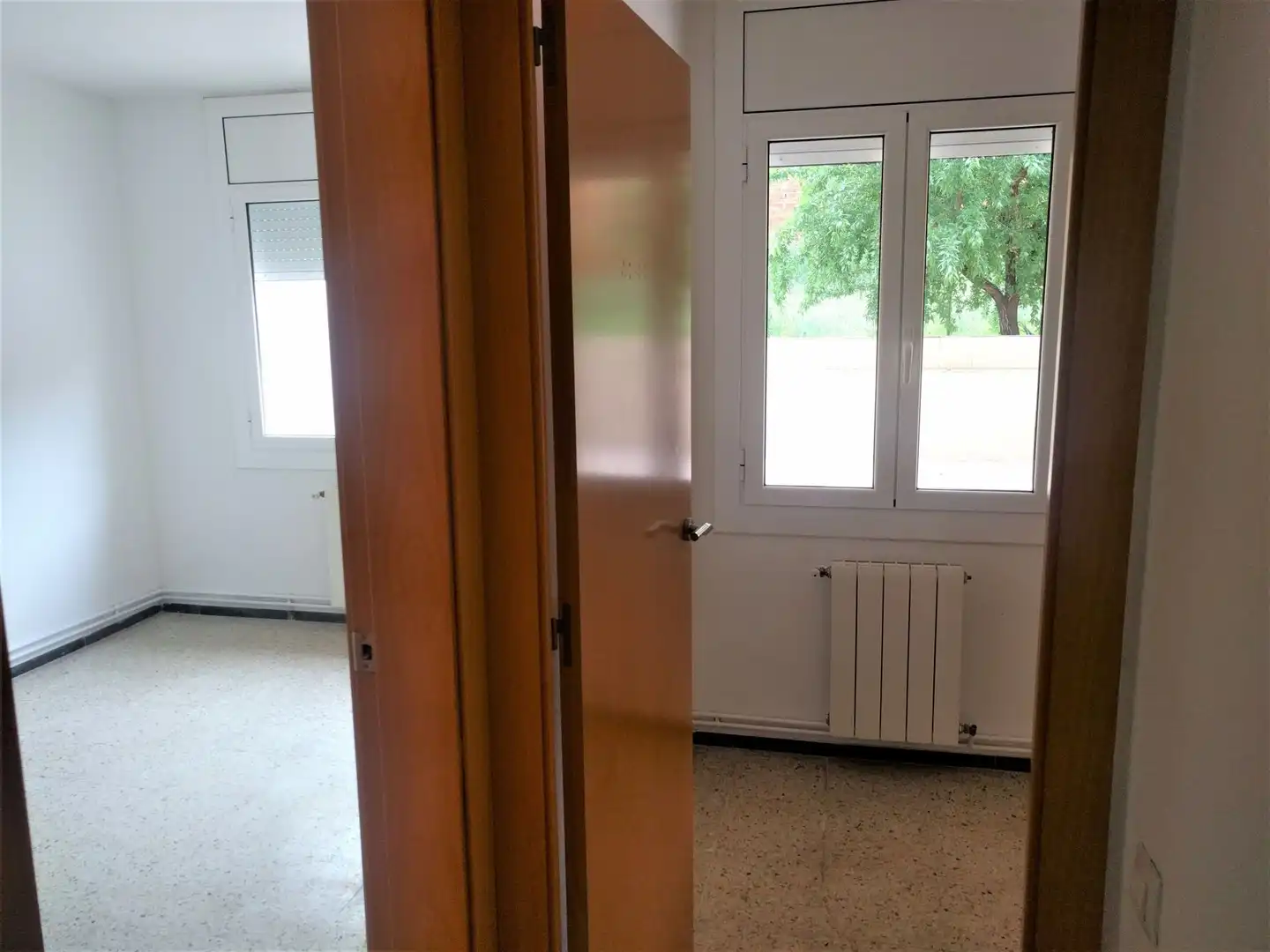 Flat for rent in Terrassa  with Heating