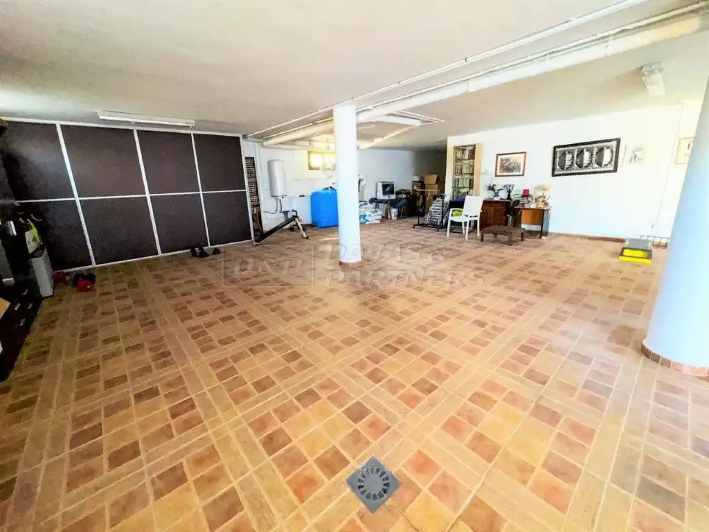 Casa o xalet en venda en Orihuela amb Aire condicionat, Jardí privat i Traster