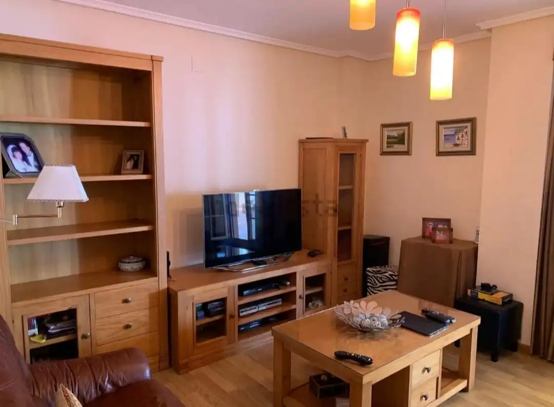 Sala de estar de Ático de alquiler en Almería con Aire acondicionado, Calefacción y Amueblado