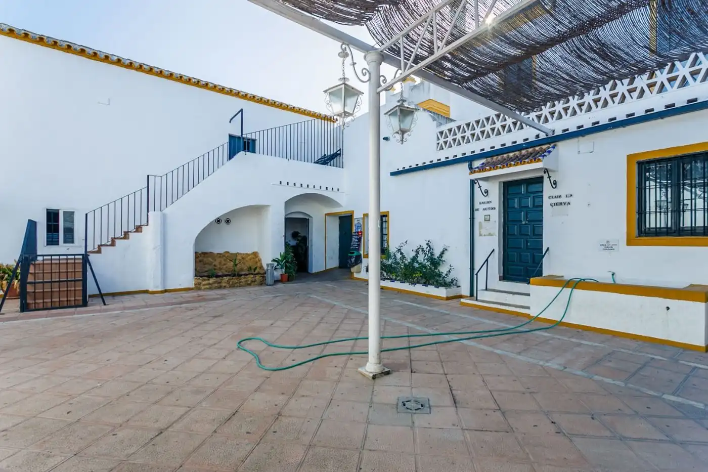 Vista exterior de Casa o chalet en venta en Carmona con Aire acondicionado, Jardín privado y Trastero