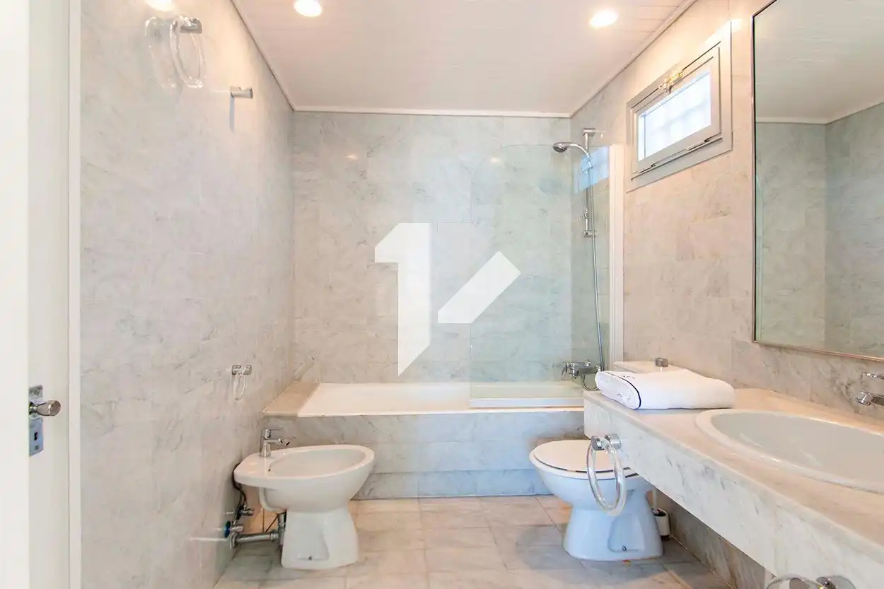 Bathroom of Houses for sale in Castelldefels  with Private garden, Terrace and Community pool