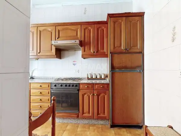 Cuina de Casa o xalet en venda en Centro Urbano