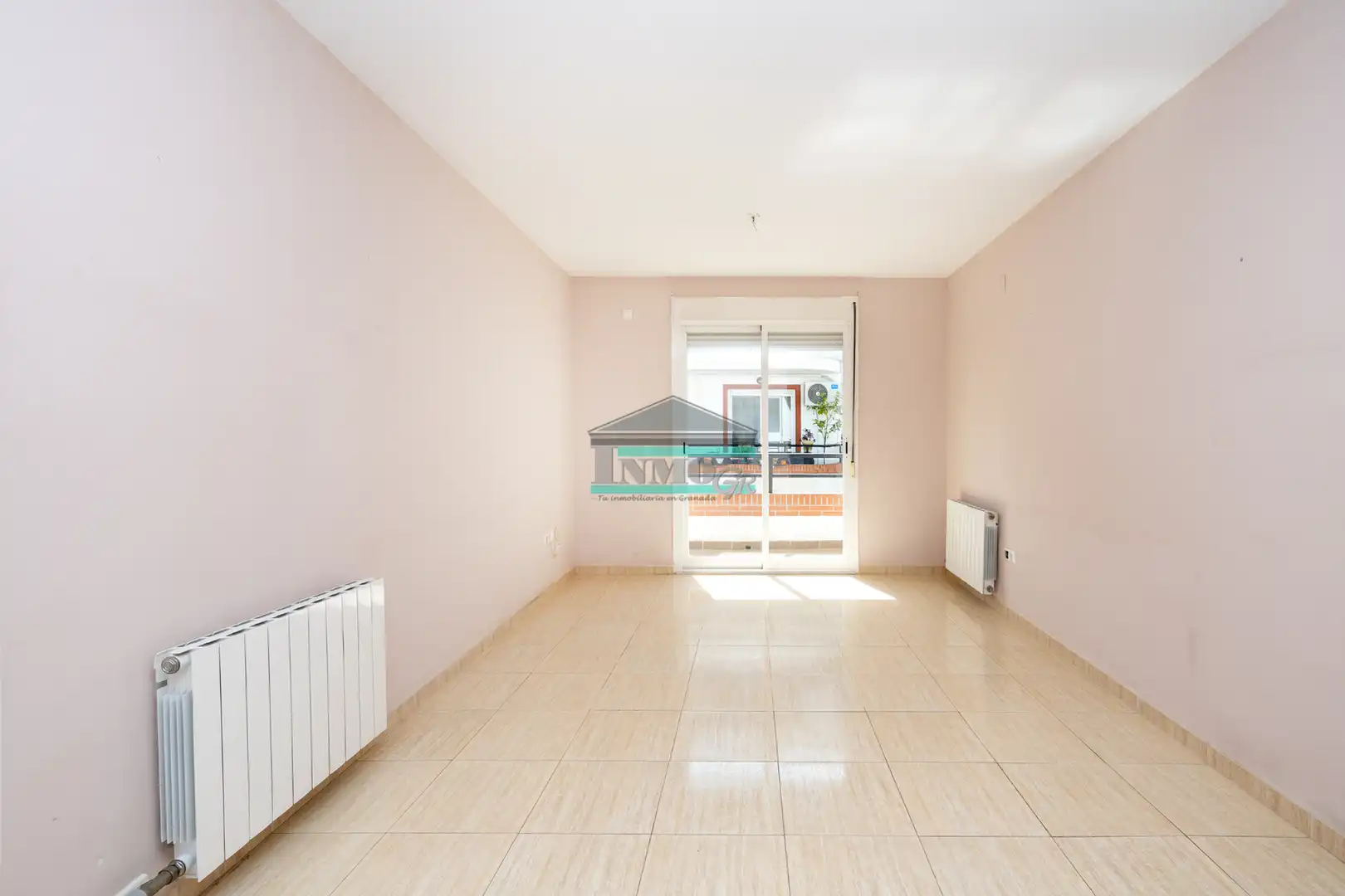Wohnzimmer von Wohnung zum Verkauf in Armilla mit Heizung, Terrasse und Balkon