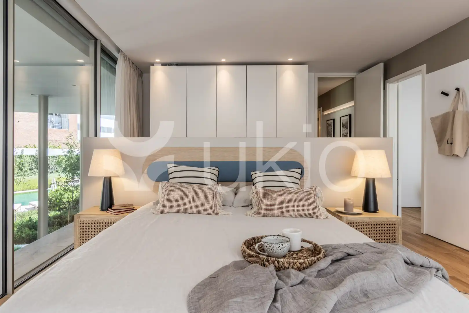 Habitación de Apartamento de alquiler en Madrid con Aire acondicionado, Amueblado y Horno