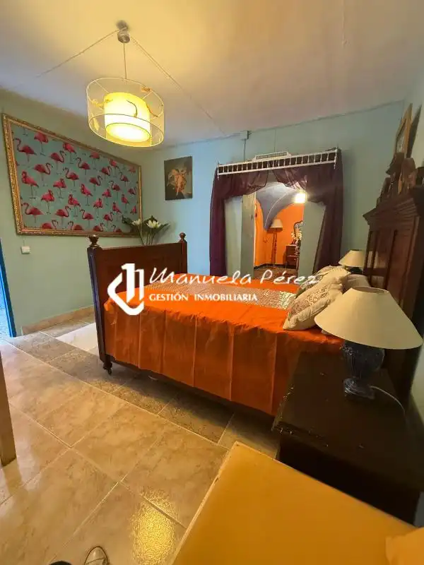 Dormitori de Casa o xalet en venda en Sierra de Fuentes amb Traster