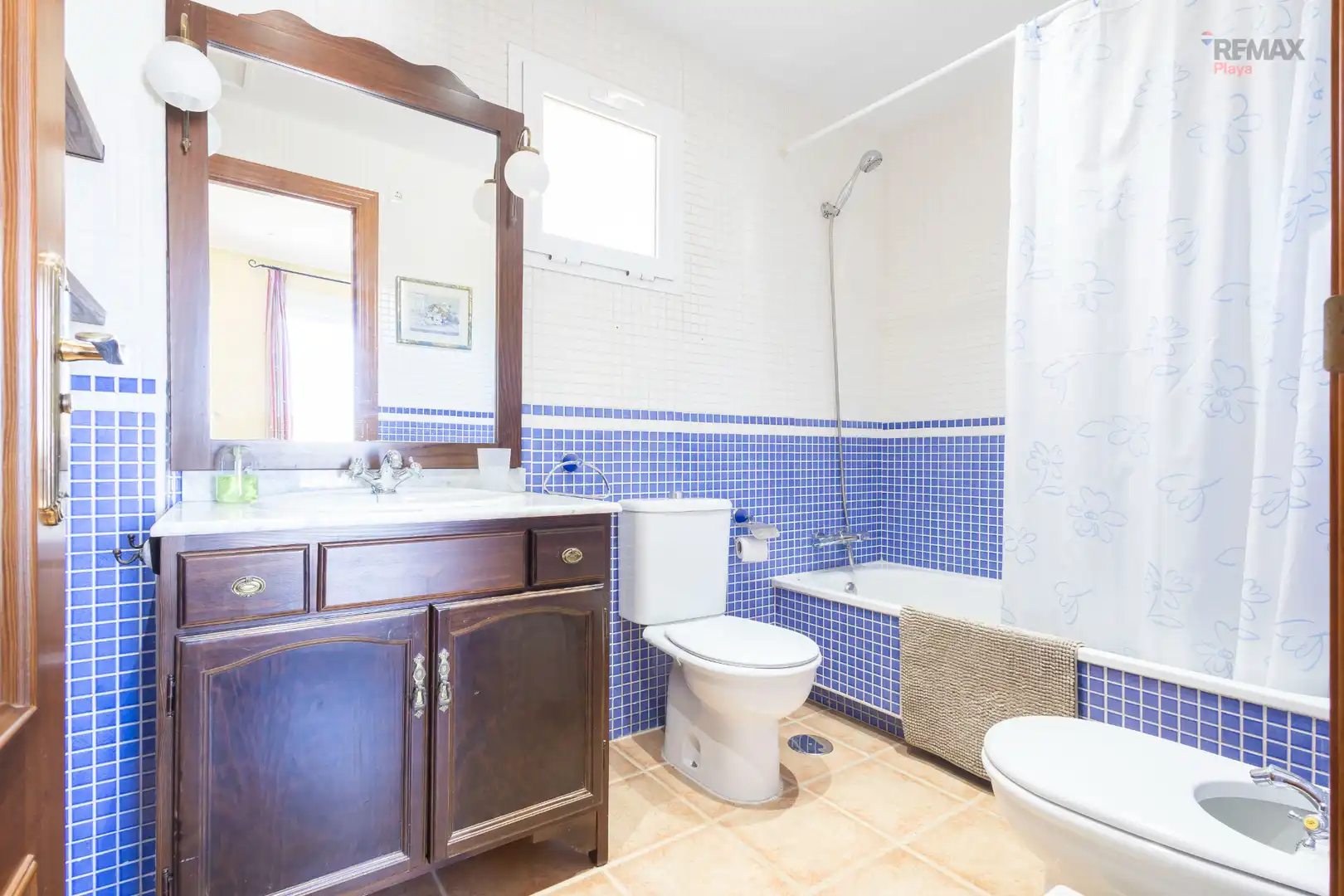 Bany de Apartament en venda en Vera amb Aire condicionat, Terrassa i Piscina comunitària
