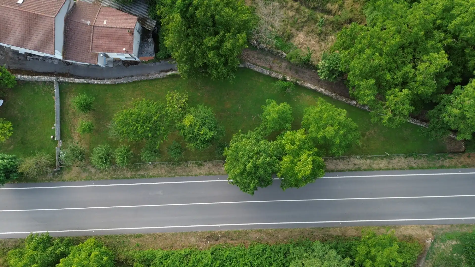 Casa o xalet en venda en Salas amb Jardí privat, Traster i Moblat