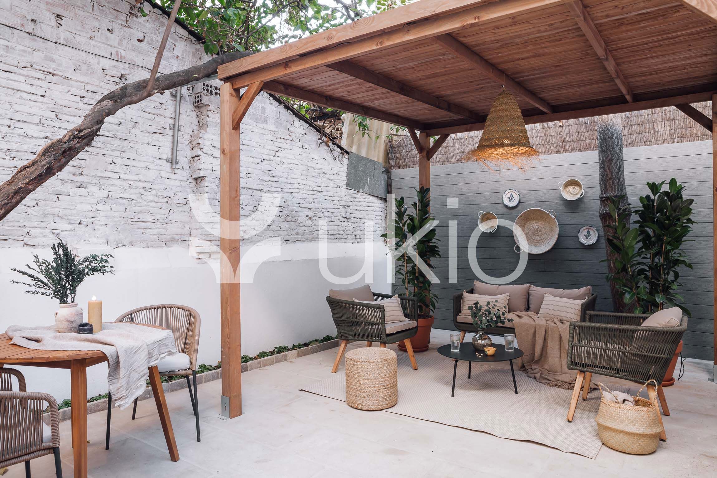 Terrace of Apartment to rent in  Barcelona Capital  with Air Conditioner, Terrace and Oven