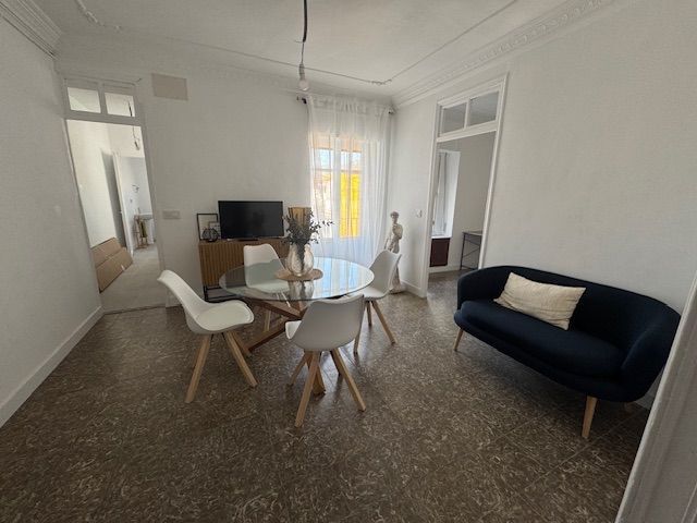 Wohnzimmer von Wohnung miete in Alcoy / Alcoi mit Möbliert