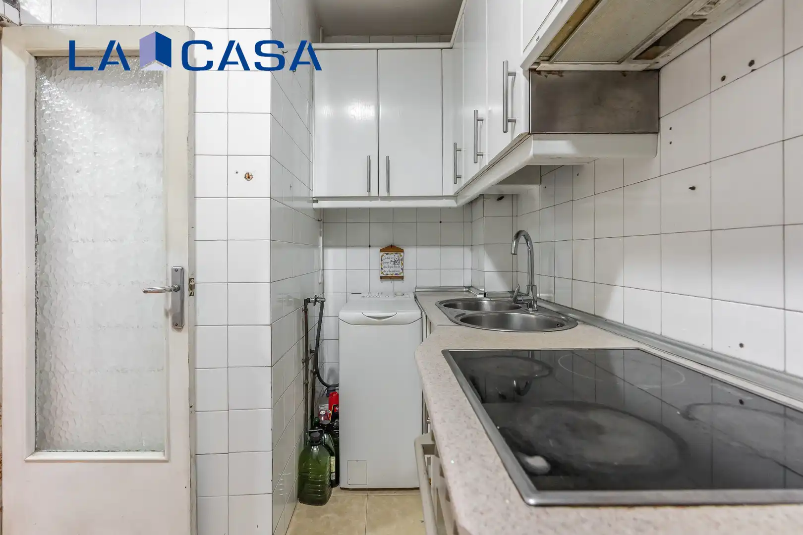 Cocina de Piso en venta en Madrid con Balcón