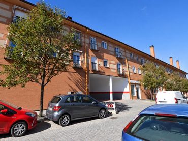 Piso en venta en Calle Calle Félix Serrano del Real