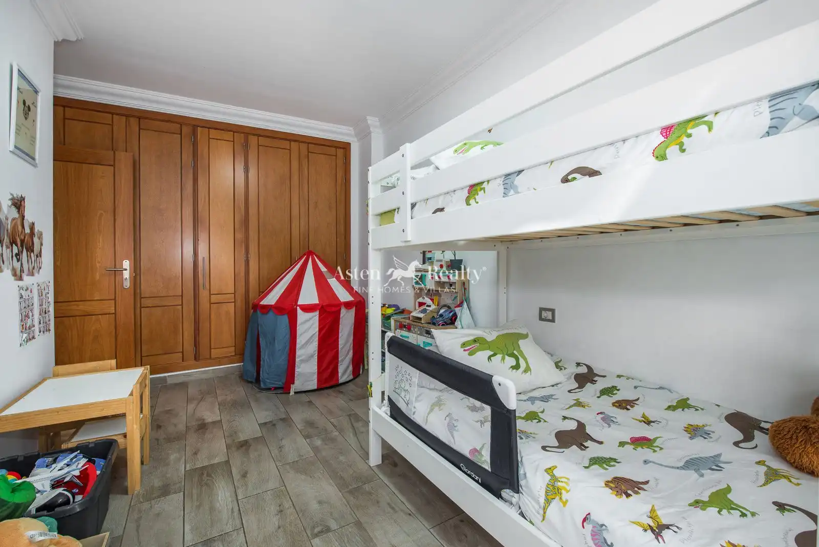 Habitación de Apartamento en venta en Guía de Isora con Aire acondicionado, Terraza y Trastero