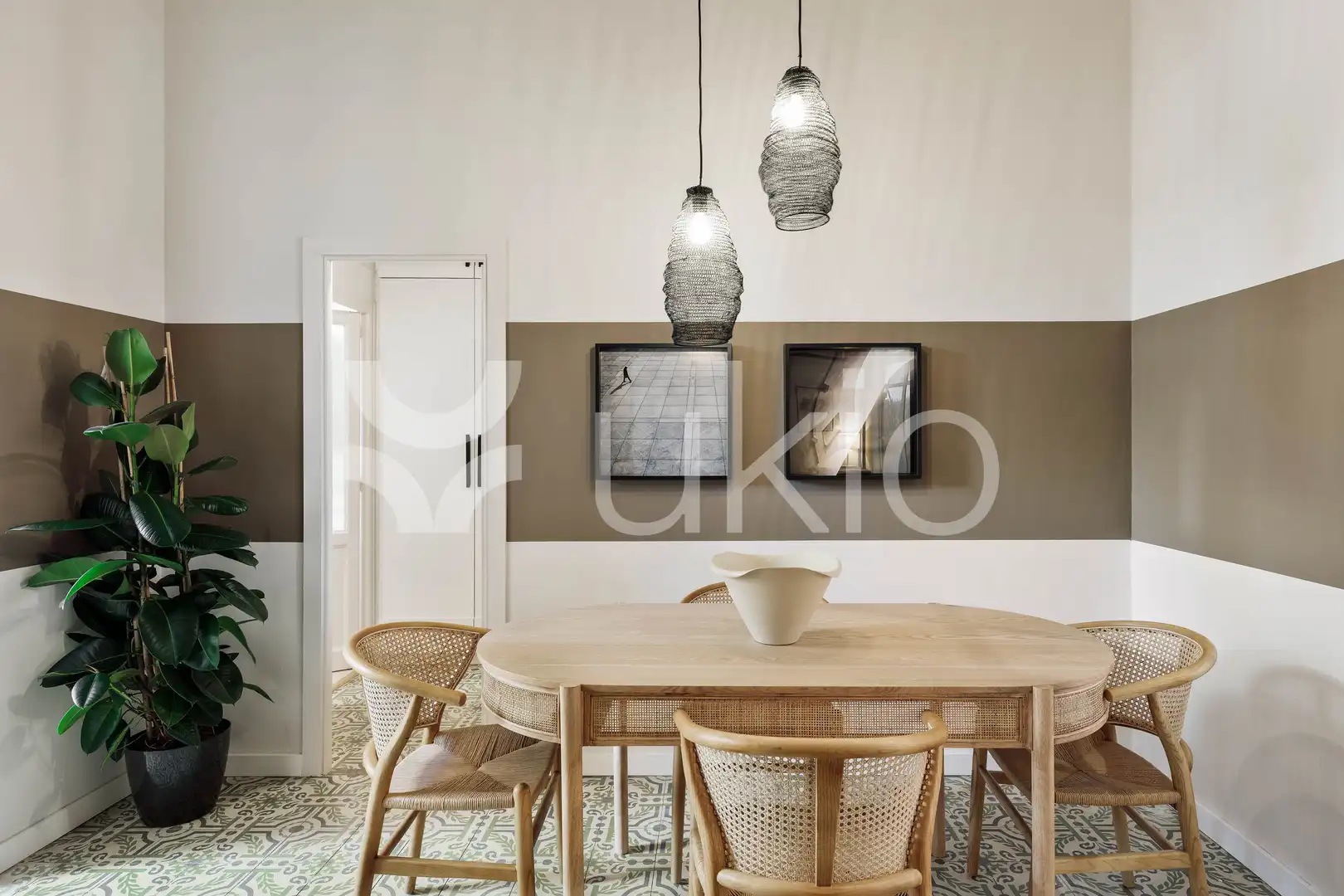Comedor de Apartamento de alquiler en Barcelona con Aire acondicionado, Calefacción y Terraza