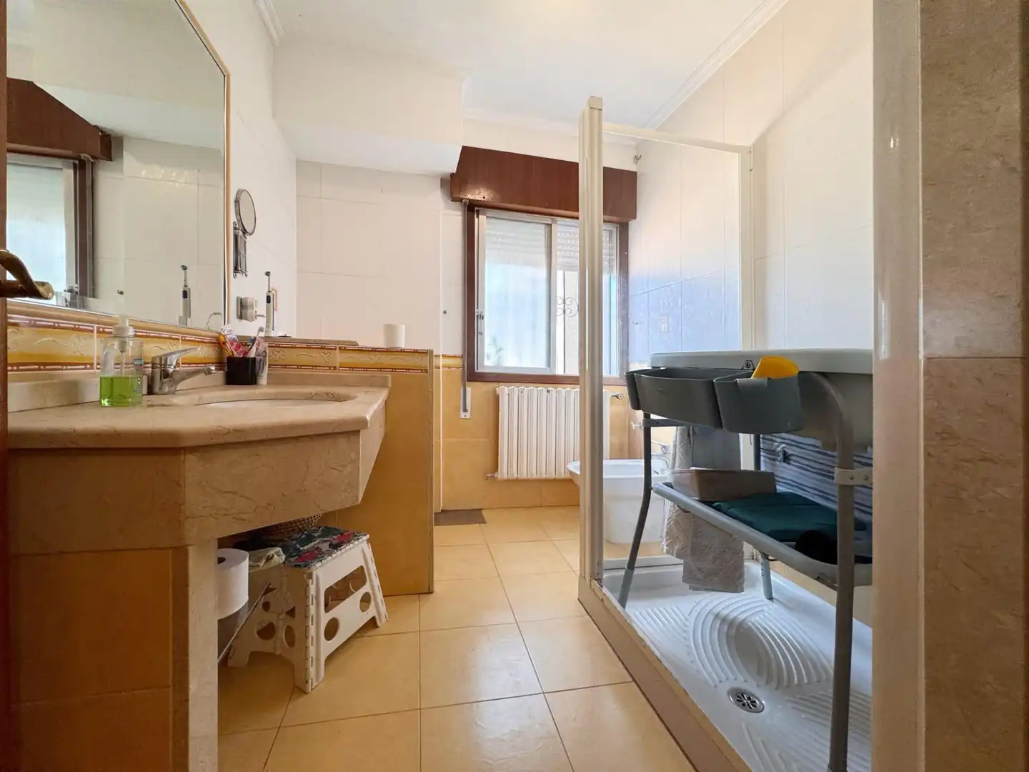 Bany de Casa o xalet en venda en Pontevedra Capital  amb Calefacció, Terrassa i Balcó