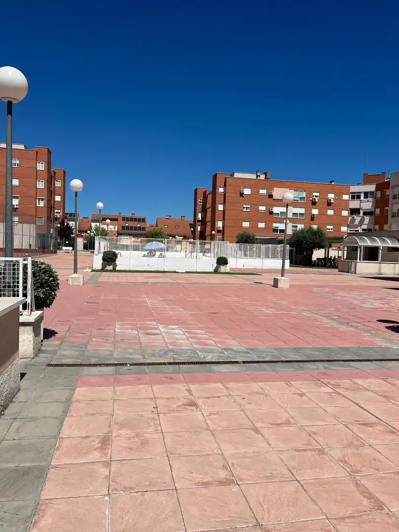 Exterior view of Flat for sale in Restón I - Restón II