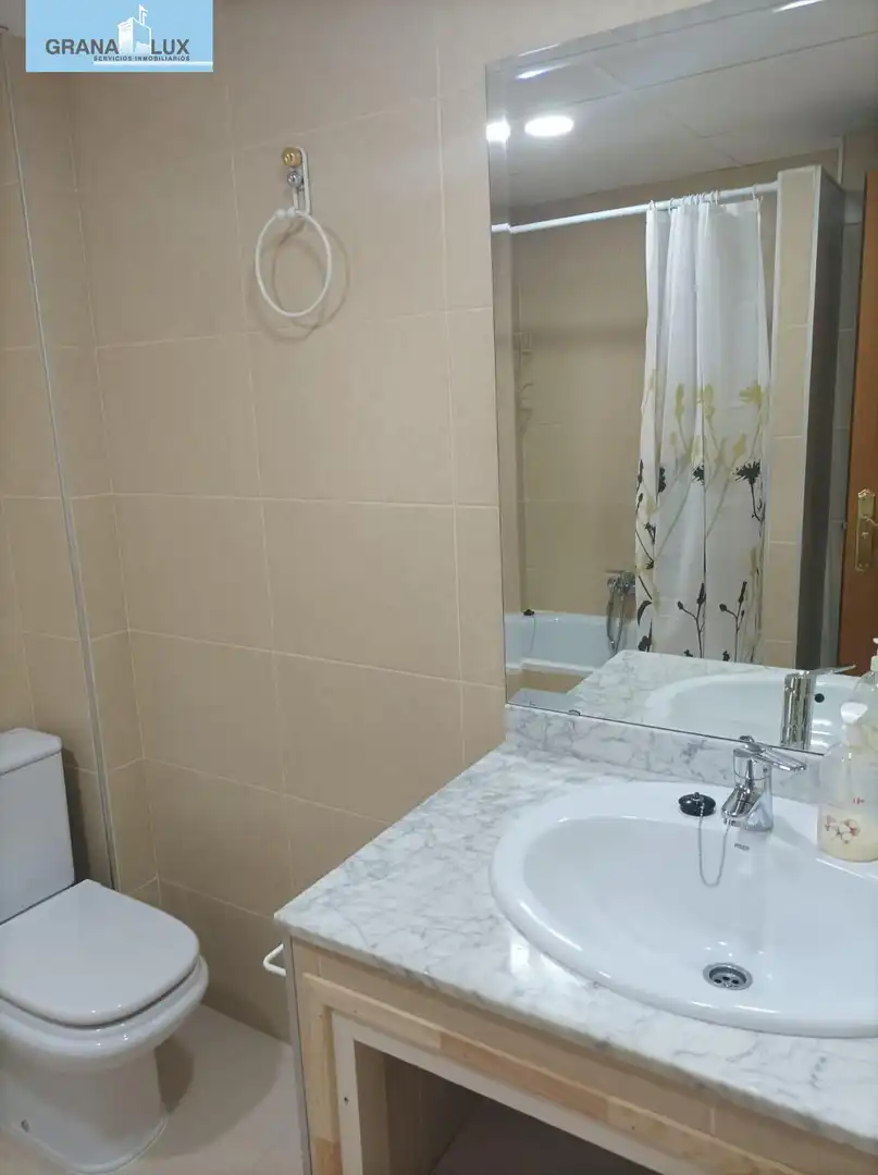 Flat for rent in Calle de Buensuceso, Centro - Sagrario