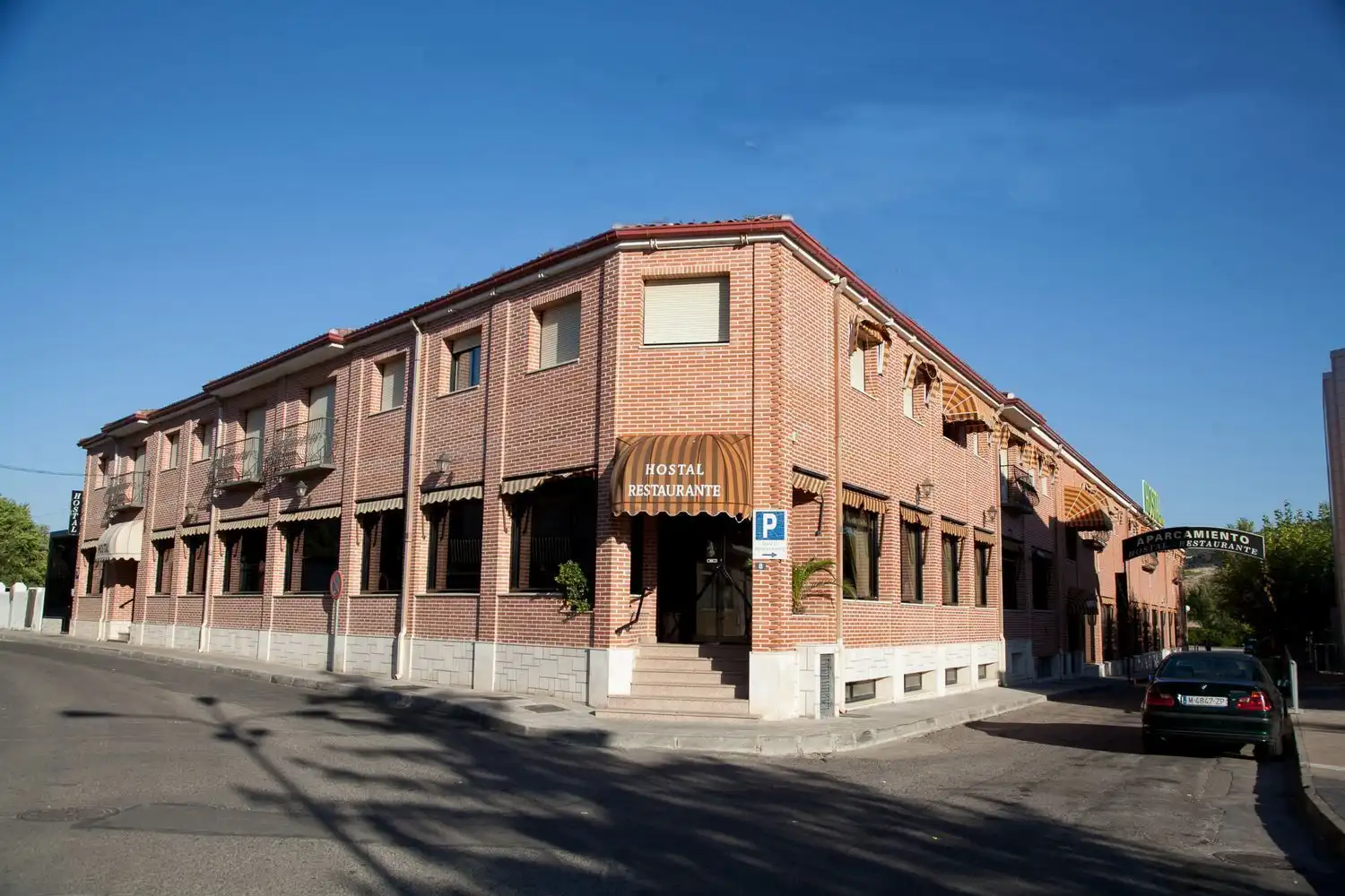 Edificio en venta en Villalbilla