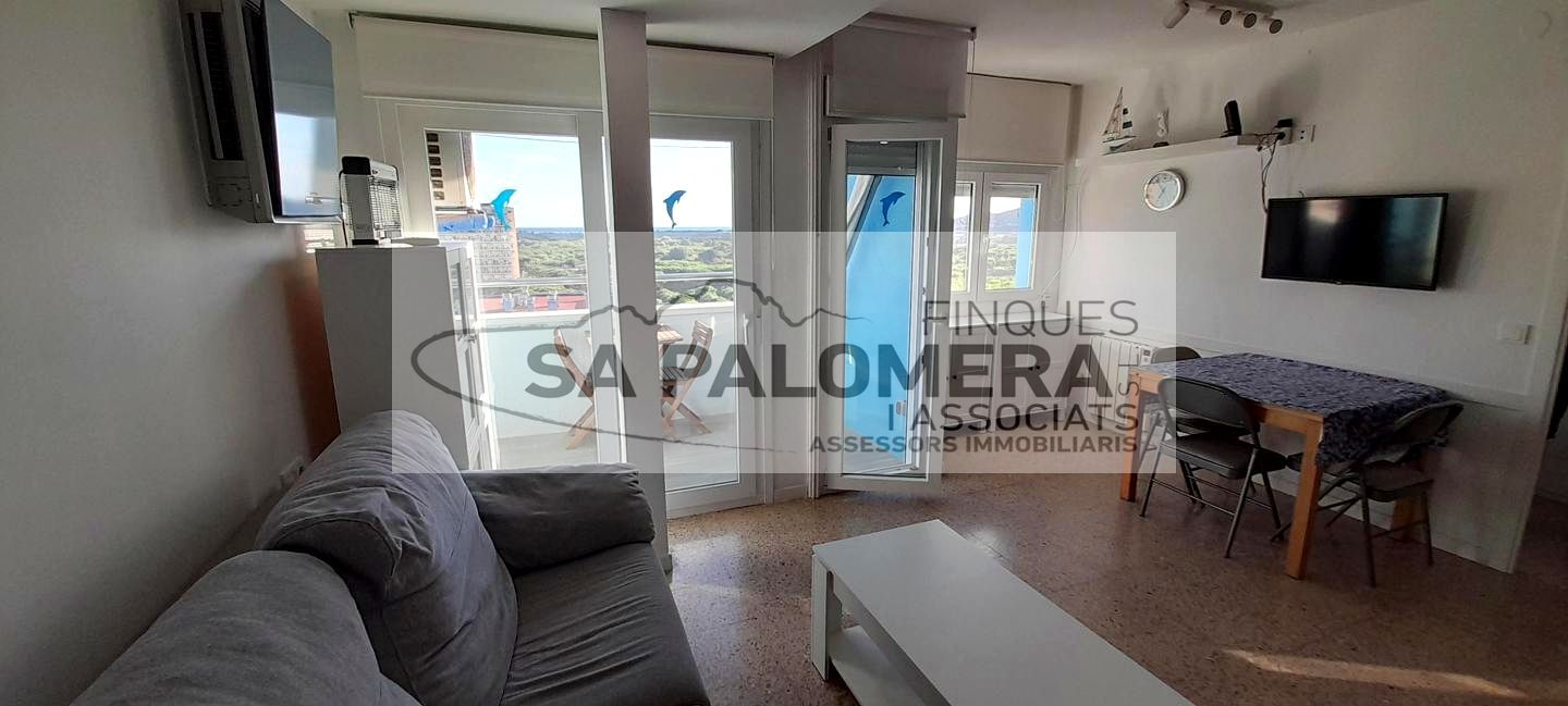Sala de estar de Estudio de alquiler en Blanes con Terraza y Amueblado