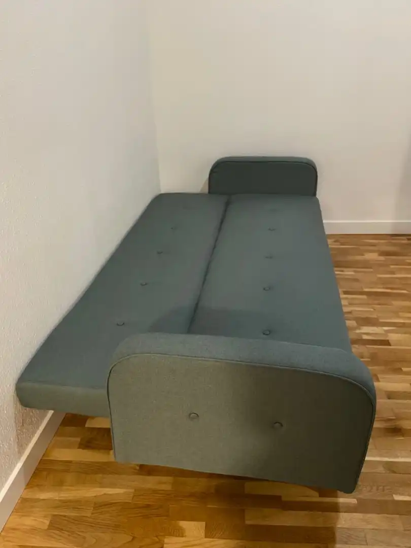 Dormitori de Apartament de lloguer en Madrid amb Calefacció, Moblat i Forn