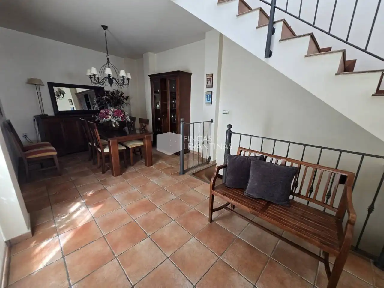 Jardín de Casa o chalet en venta en San Vicente del Raspeig / Sant Vicent del Raspeig con Terraza y Amueblado