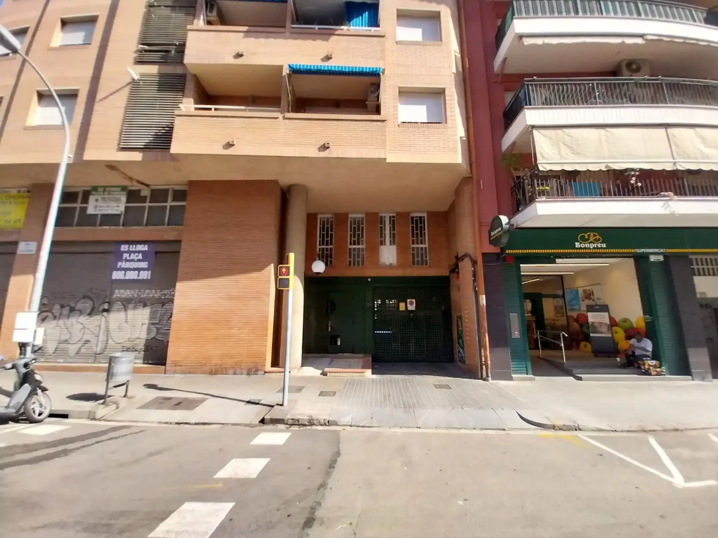Vista exterior de Garaje en venta en Barcelona