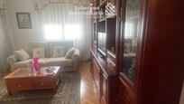 Living room of Apartment for sale in Salamanca Capital