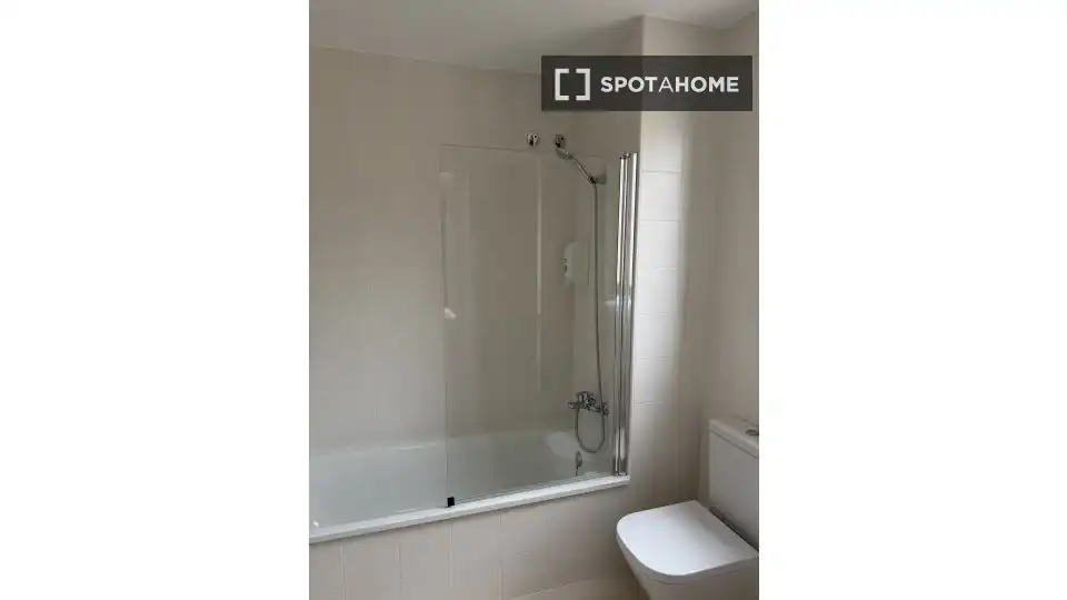 Bathroom of Flat for rent in Cullera  with Air Conditioner, Heating and Furnished