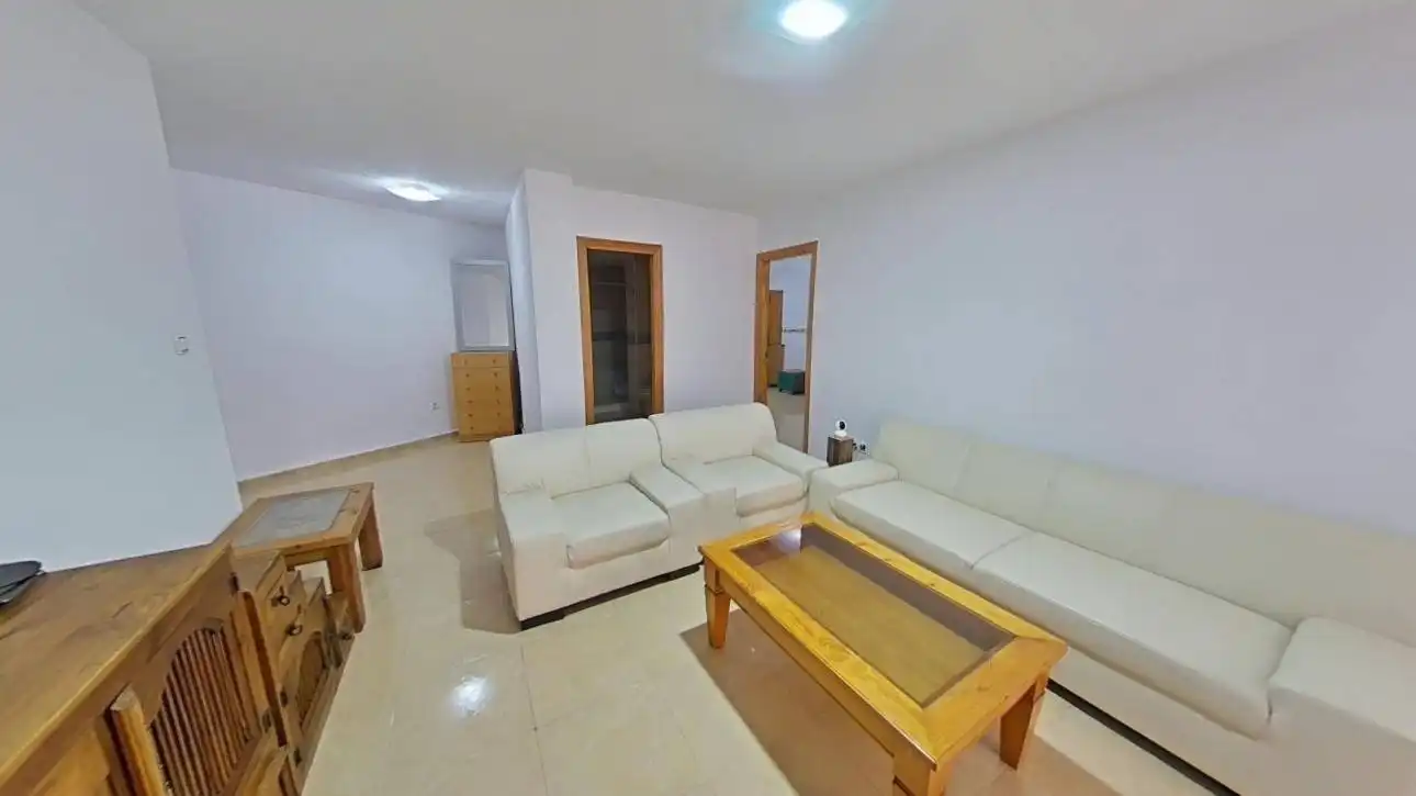 Sala d'estar de Planta baixa en venda en Torrevieja amb Aire condicionat, Calefacció i Jardí privat
