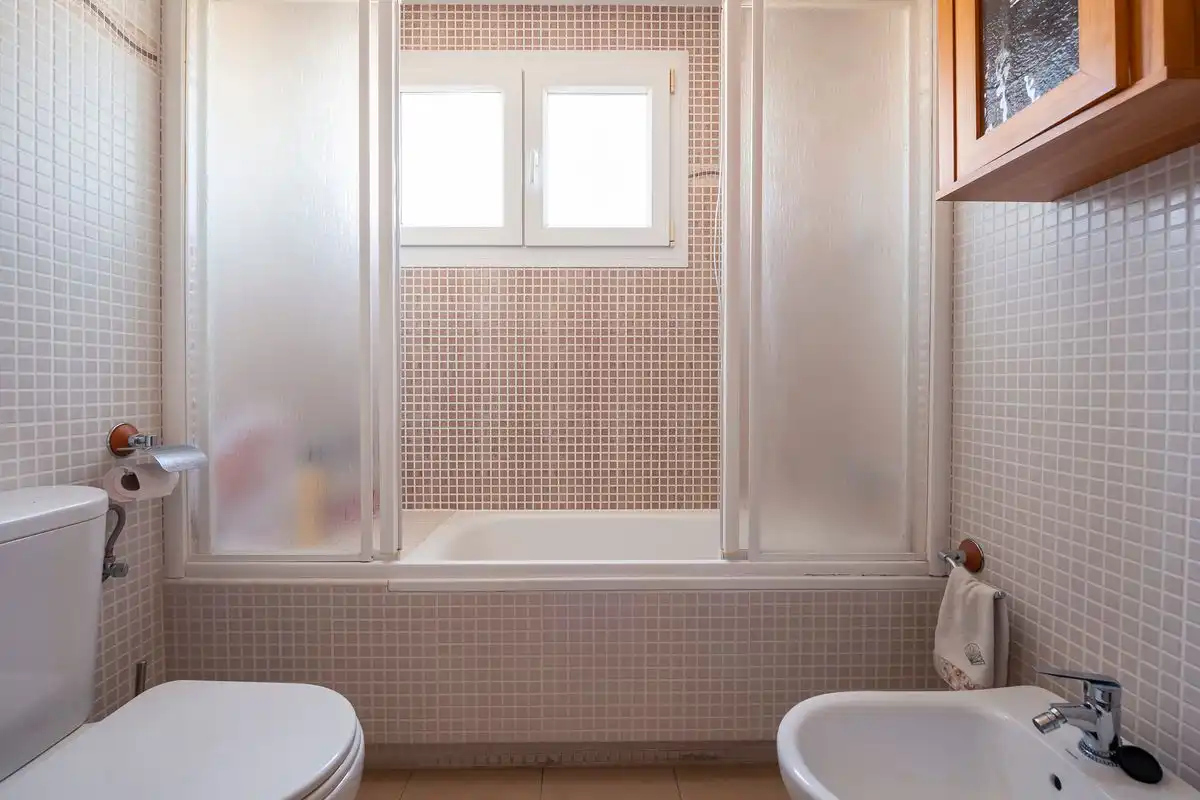 Baño de Casa o chalet en venta en Titulcia con Aire acondicionado, Calefacción y Jardín privado