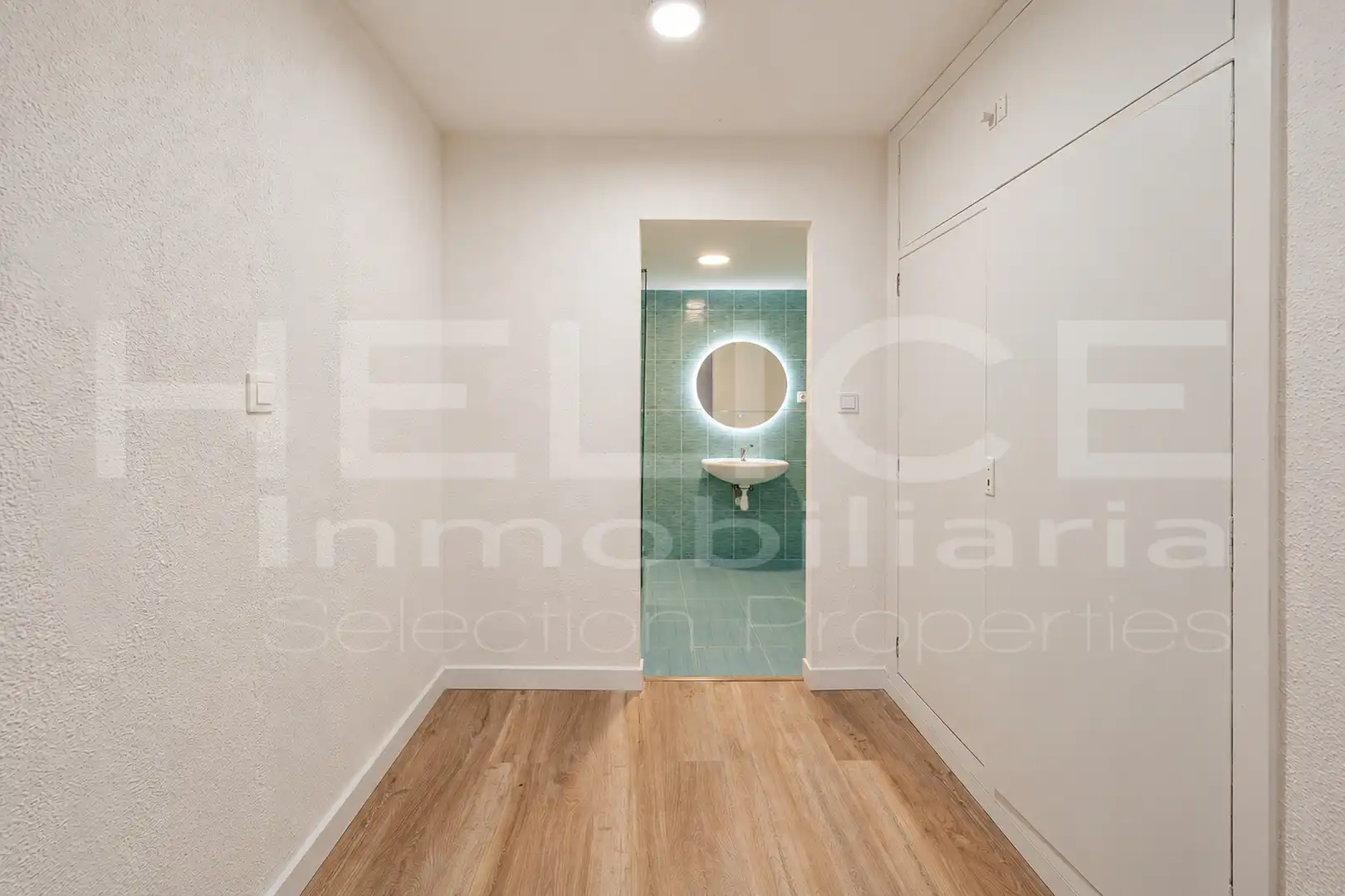 Piso en venta en Paterna con Aire acondicionado, Calefacción y Parquet