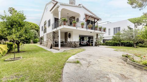 Preciosa casa unifamiliar a escasos metros de la playa