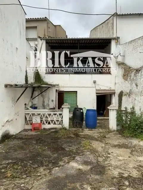 Vista exterior de Casa o xalet en venda en Casar de Cáceres amb Terrassa