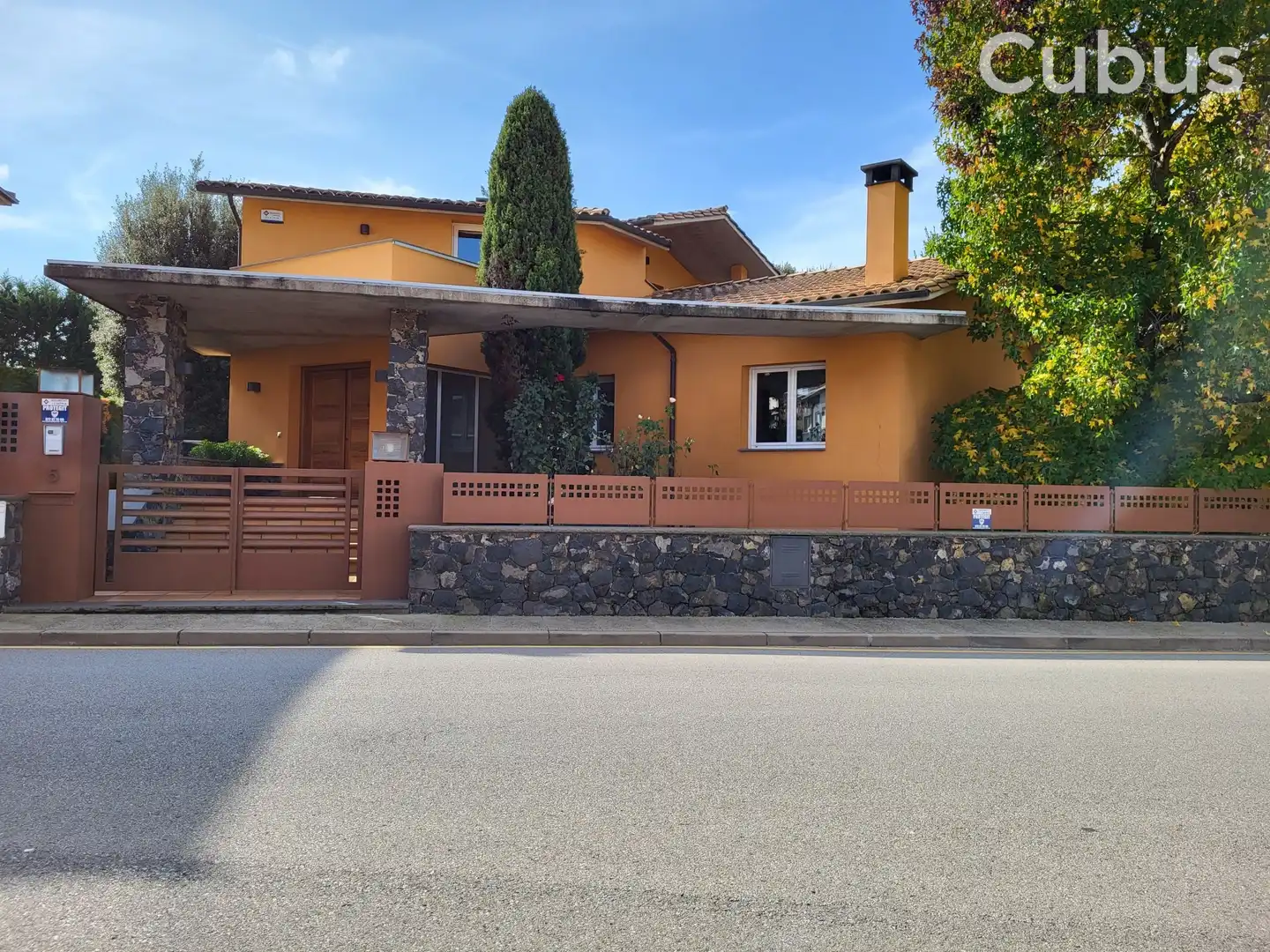 Exterior view of Houses for sale in Les Preses  with Air Conditioner, Heating and Terrace