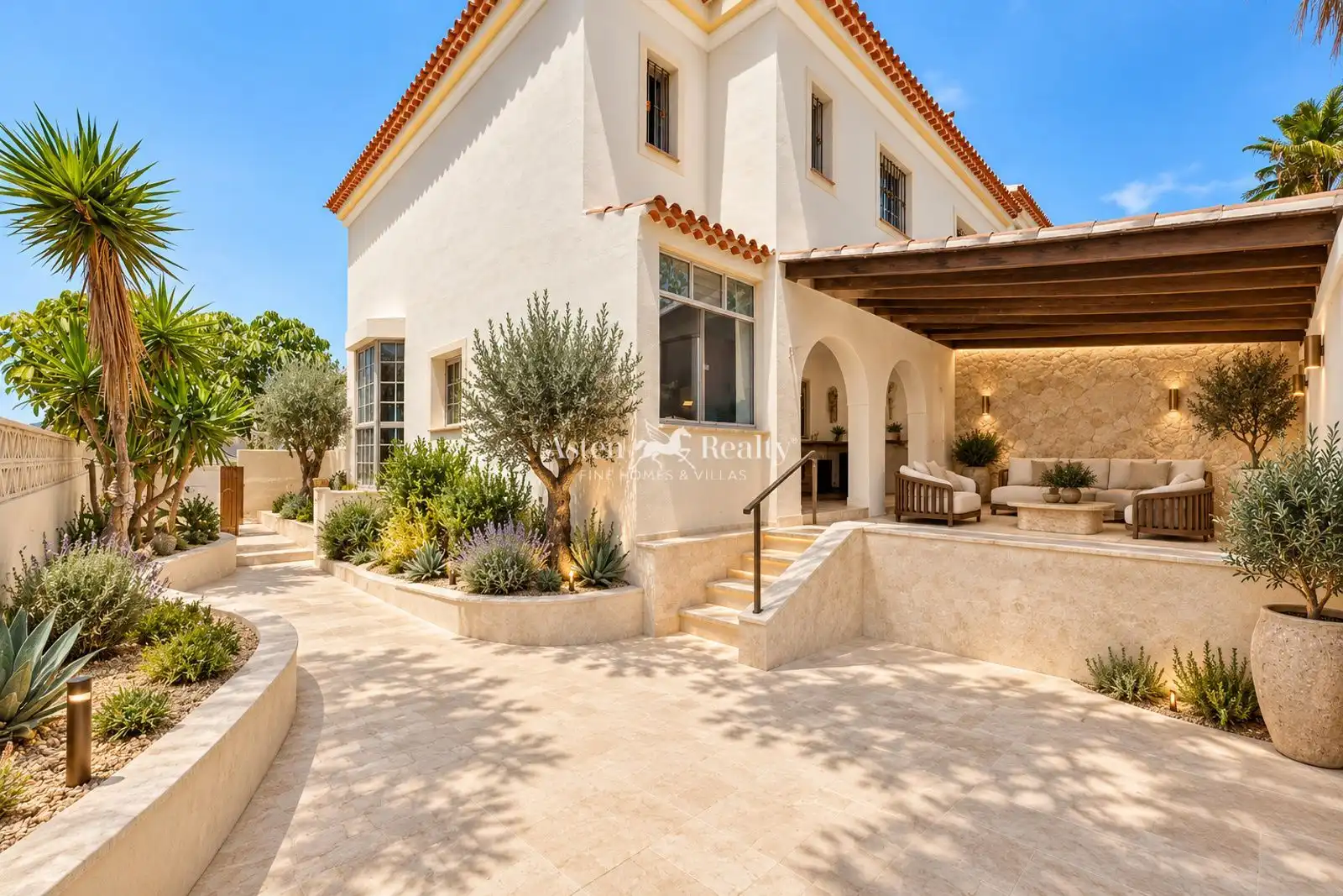 Semi-detached house with pool for sale in Tinguafaya 23, imagen 4