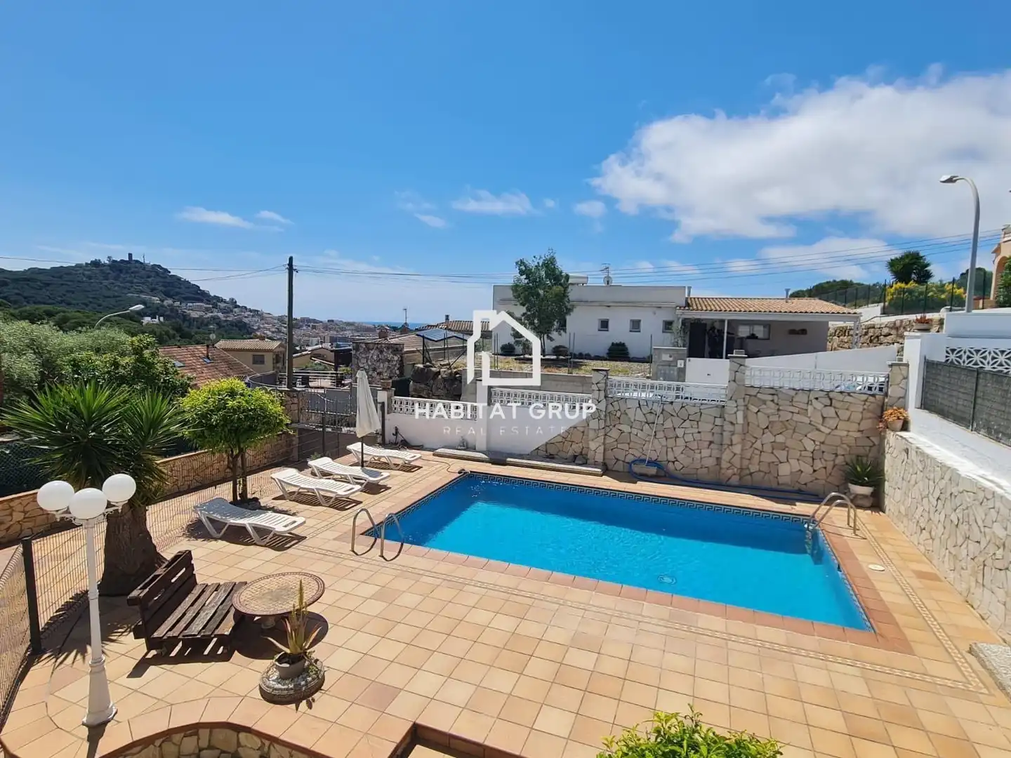 Piscina de Casa o chalet en venta en Blanes con Aire acondicionado, Calefacción y Jardín privado