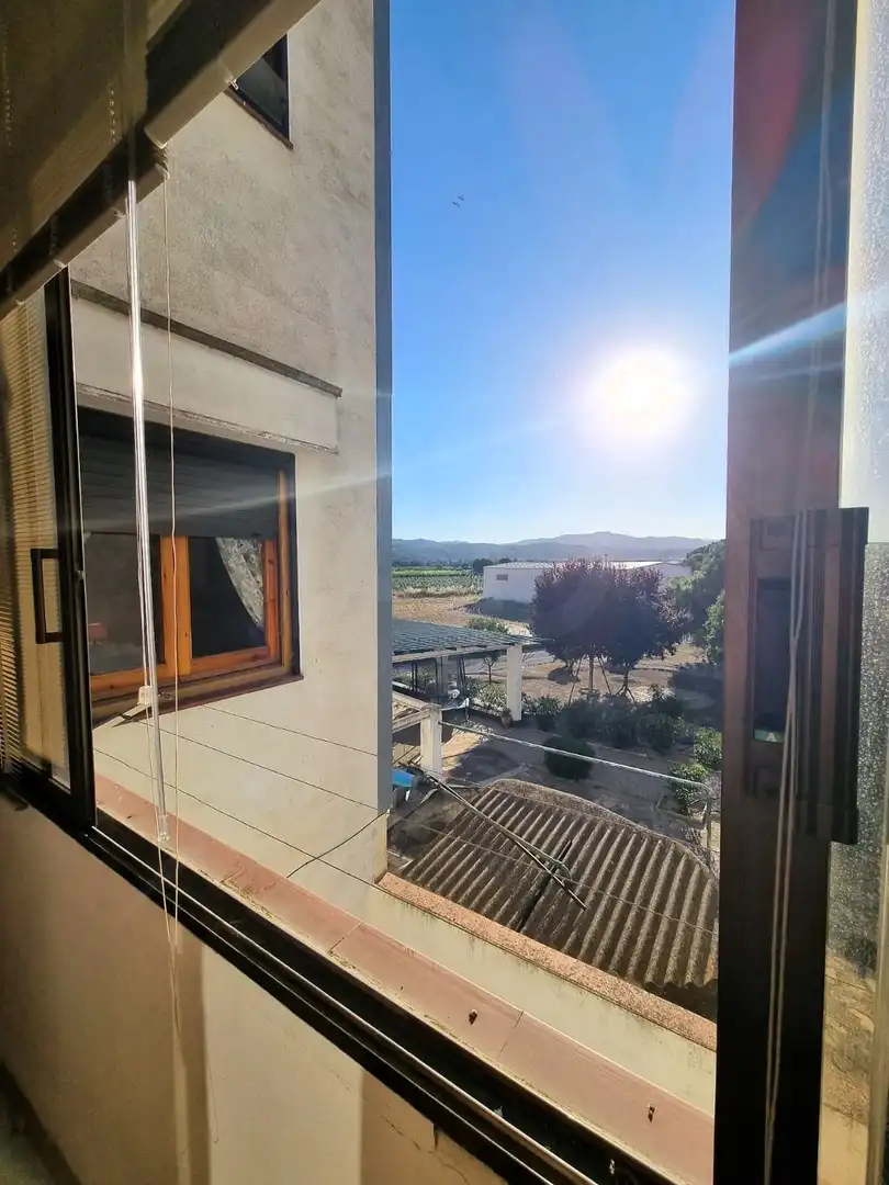 Vista exterior de Piso en venta en Ginestar con Calefacción