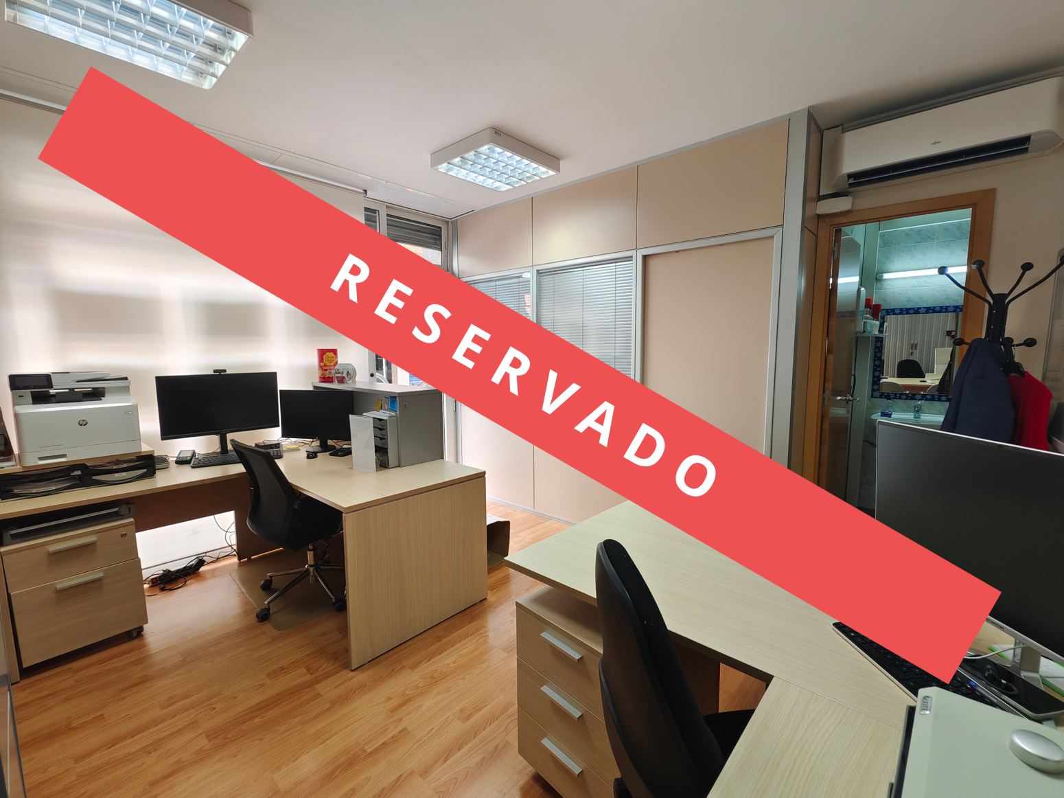 Local en venta en Sant Boi de Llobregat - Carrer Mossen Jacint Verda, 80, Vinyets - Molí Vell