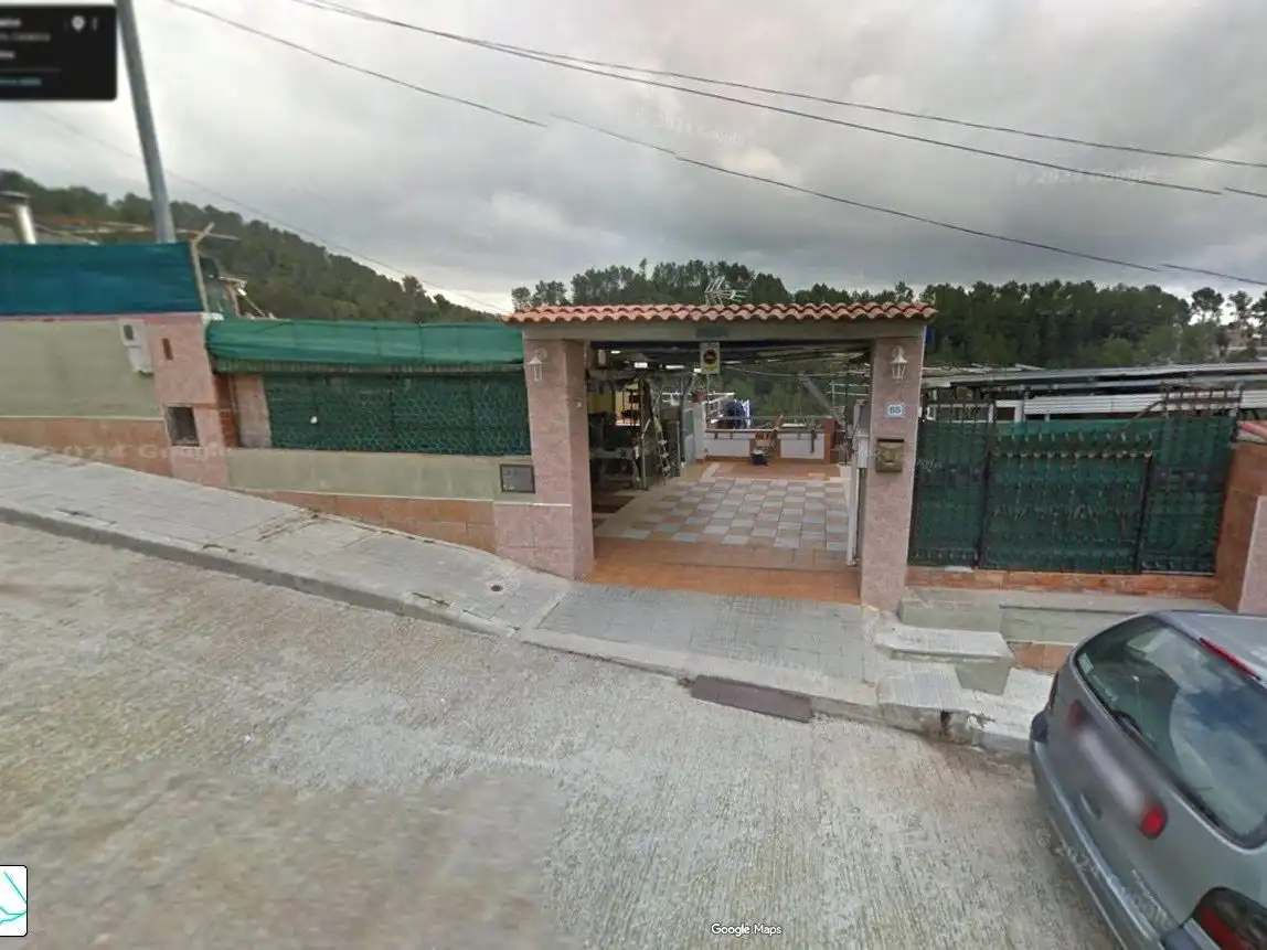 Aparcament de Casa o xalet en venda en Sant Vicenç Dels Horts, Barcelona