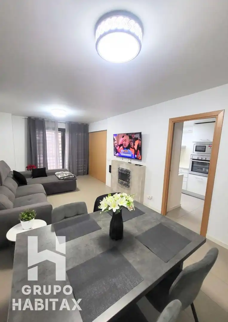 Living room of Duplexes for sale in Santa Coloma de Gramenet