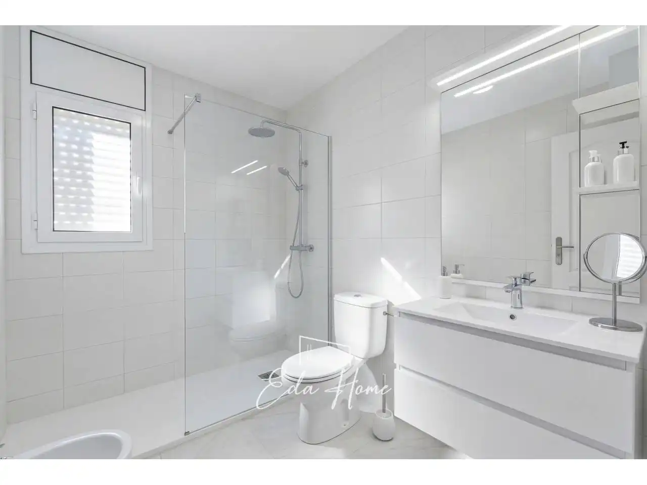 Baño de Casa o chalet en venta en La Bisbal del Penedès con Aire acondicionado, Calefacción y Jardín privado