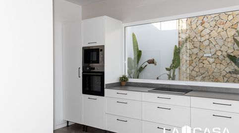 Foto 2 de Casa o chalet en venta en La Hacienda - Nueva Andalucía, Dos Hermanas