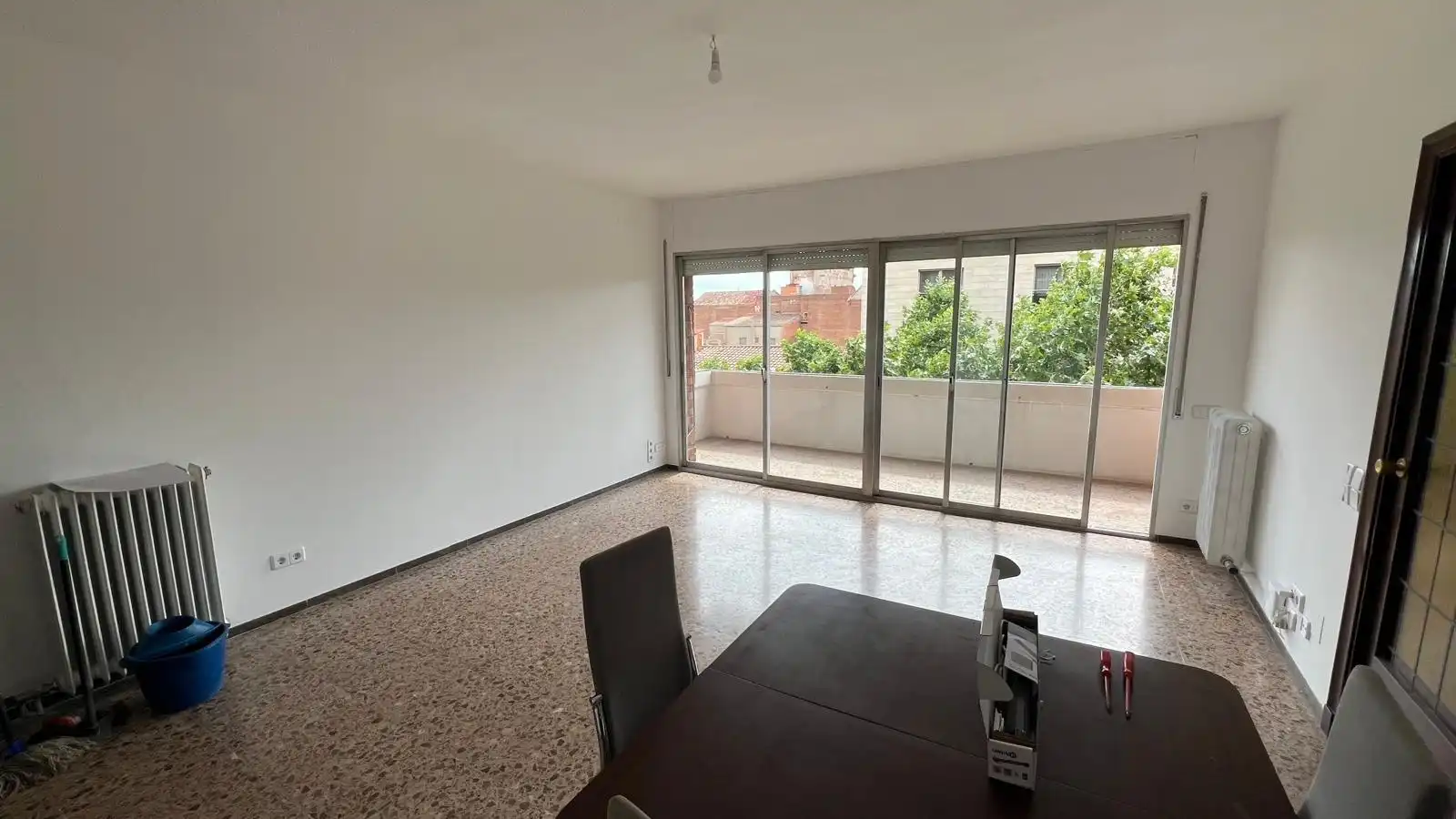Living room of Flat for sale in Sabadell  with Air Conditioner, Heating and Terrace